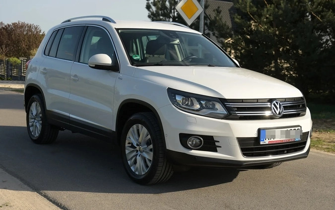 Volkswagen Tiguan cena 59900 przebieg: 153000, rok produkcji 2013 z Dolsk małe 781